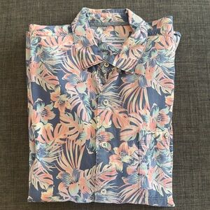 Tommy Bahama men’s long sleeve shirt - Like new!